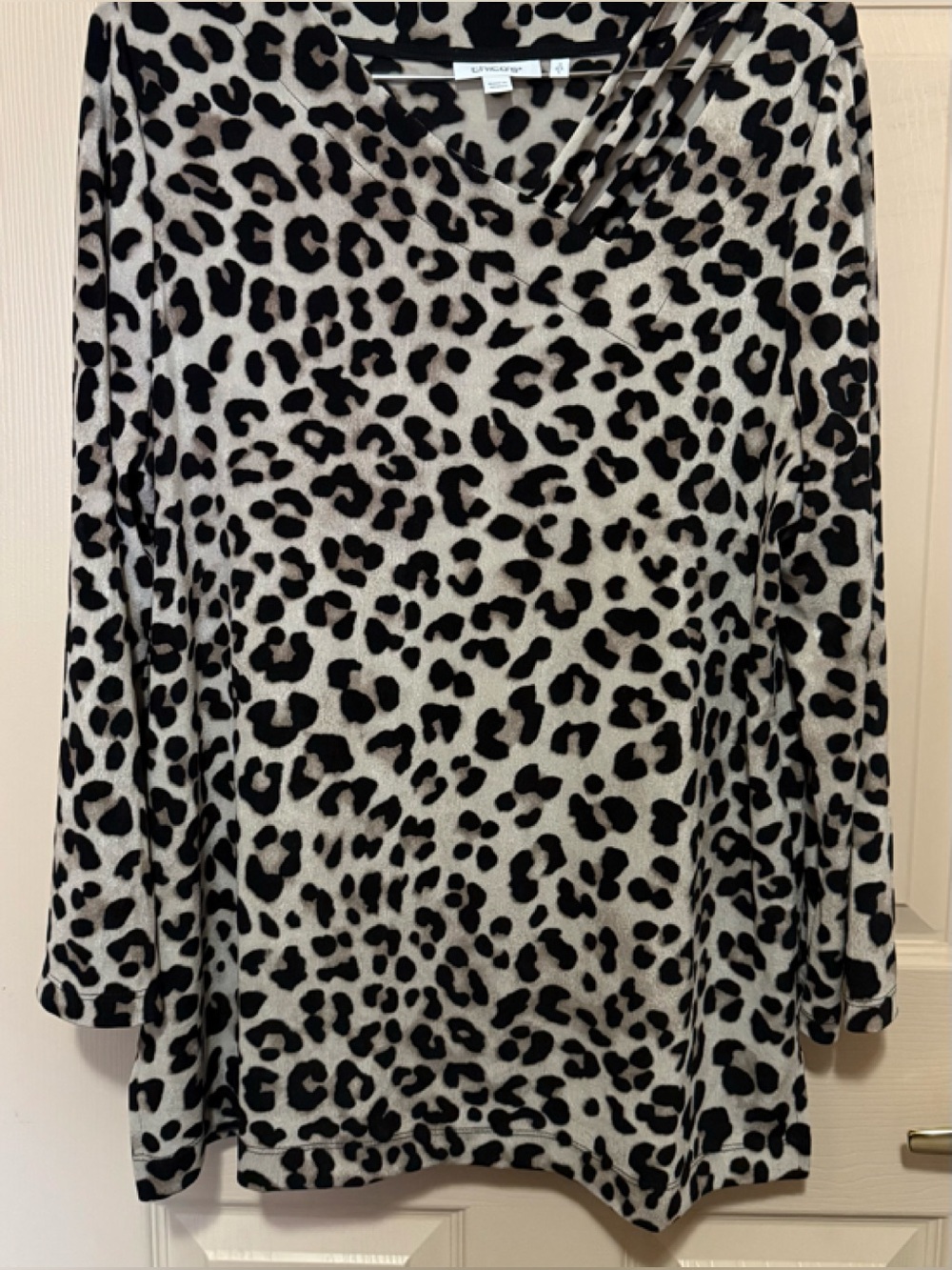 Chico’s women’s leopard print top